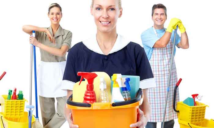 Una de las tareas más comunes de los empleados domésticos es la limpieza del hogar