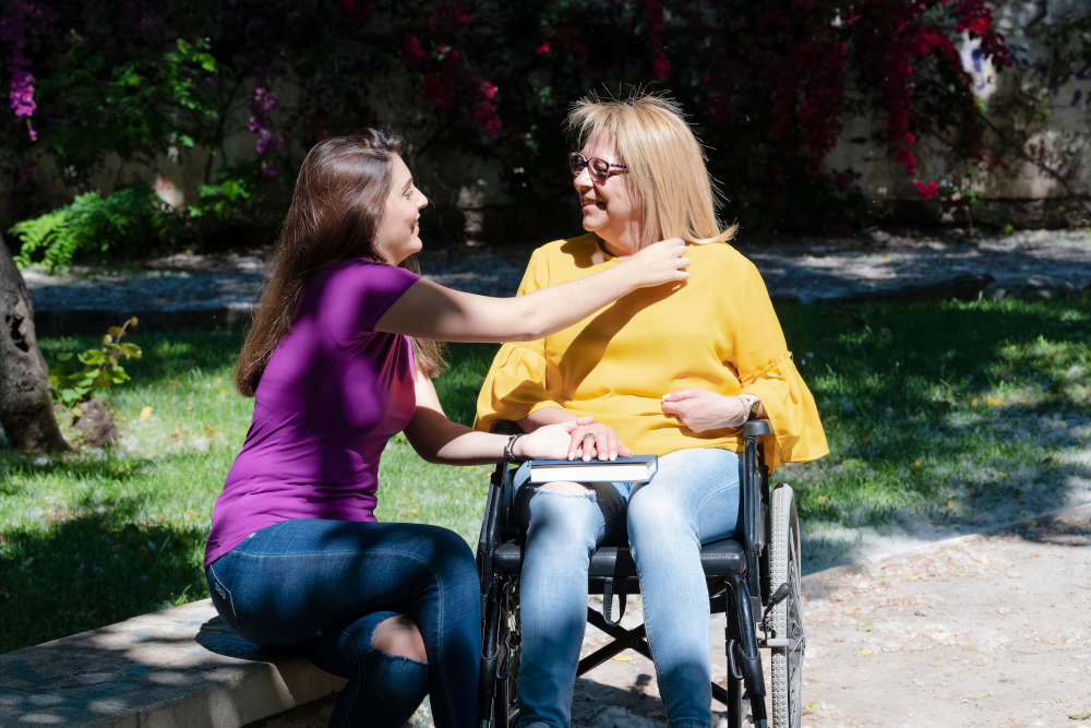 acompañante de personas con discapacidad